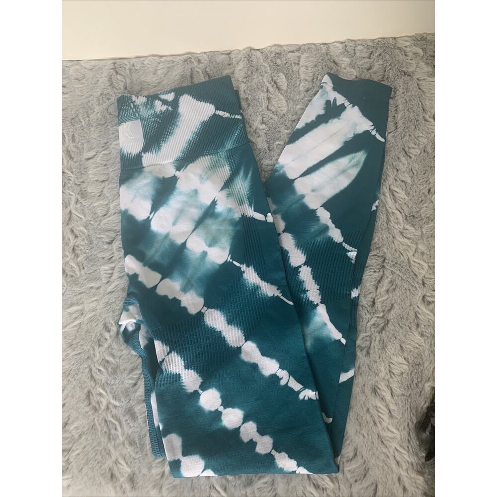 PINK seamless teal tie dye leggings size small New with tag